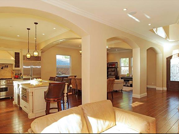 3rd image of 5111 Avenida Hacienda