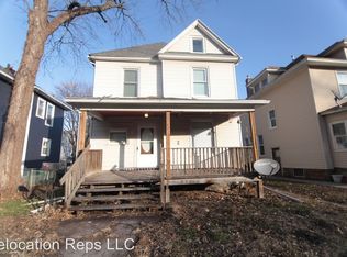 4211 8th Ave, Rock Island, IL 61201