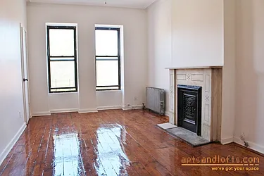 Rented by aptsandlofts.com