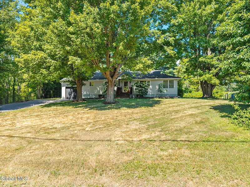3rd image of 128 Coveville Road