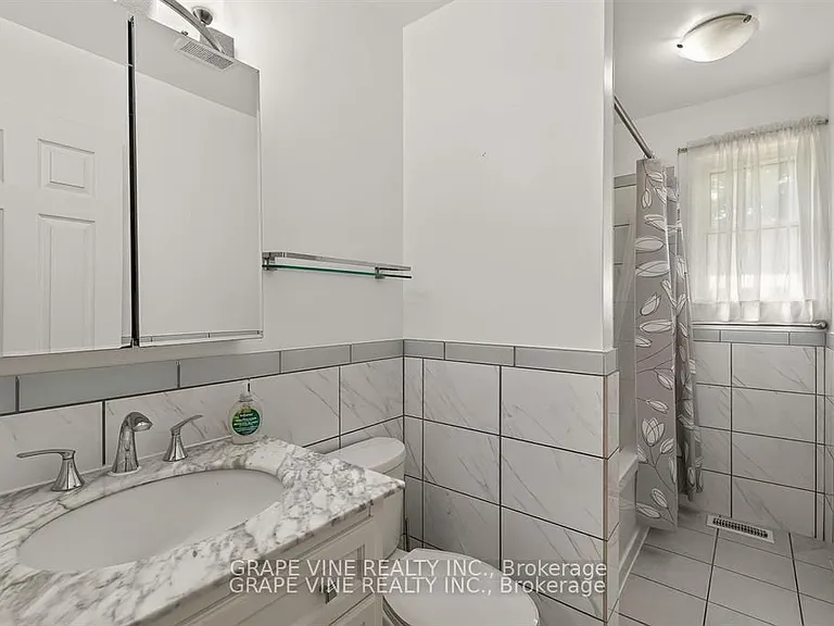 104 Oriole Ave — Photo 13