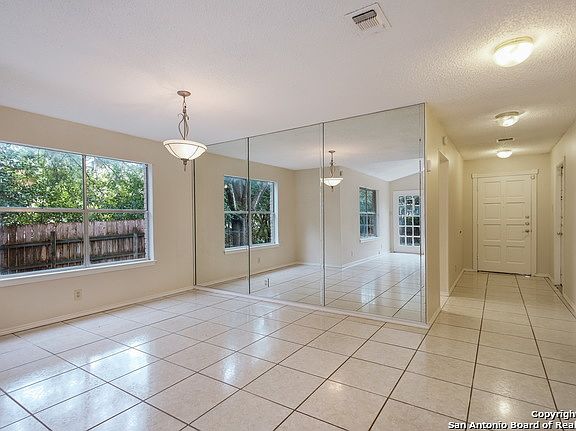 5th image of 14003 Fairwaycourt
