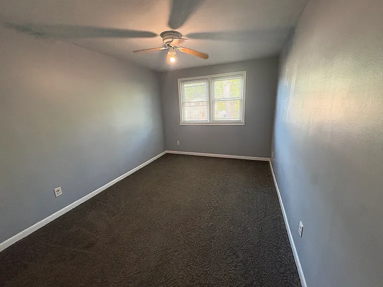 120 Charles Pl — Photo 21