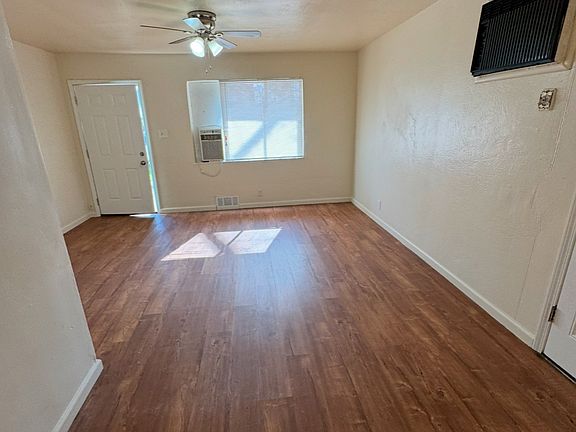 3rd image of 935-943 W Park St #709033988