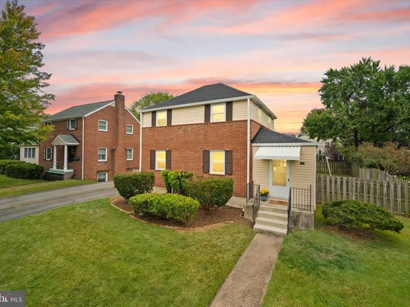 143 N Abingdon St, Arlington, VA 22203