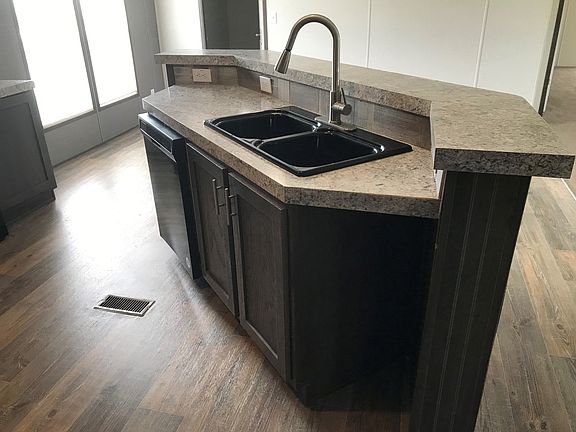 5th image of 289 Silver Peak Dr #438