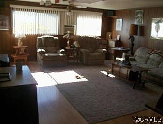 3rd image of 9064 Broadway
