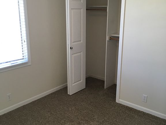 4th image of 12501 S 218th Ave