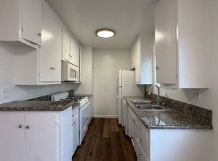6632 Darby Ave #9818, Reseda, CA 91335