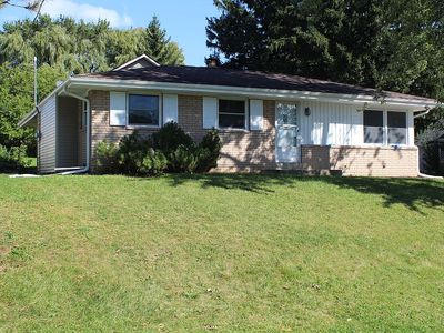 2232 W Mangold Ave, Milwaukee, WI, 53221