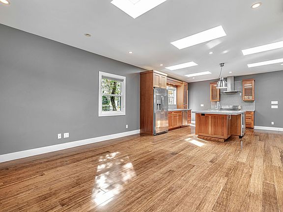4th image of 20430 Saratoga Los Gatos Rd APT 1
