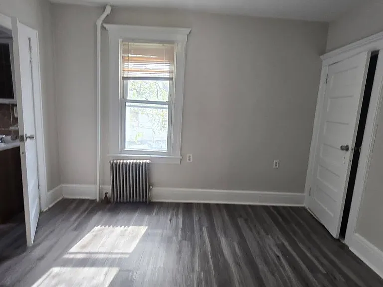 54 Princeton St #2 — Photo 10