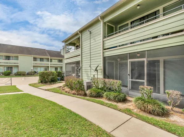 14777 Wunderlich Dr APT 2213, Houston, TX 77069