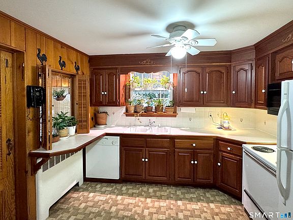 5th image of 253 Kneeland Road