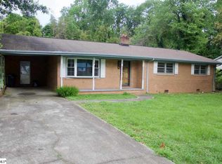 211 E Belvedere Rd, Greenville, SC 29605