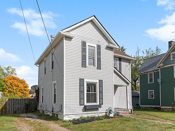 2nd image of 532 Mount Vernon Ave