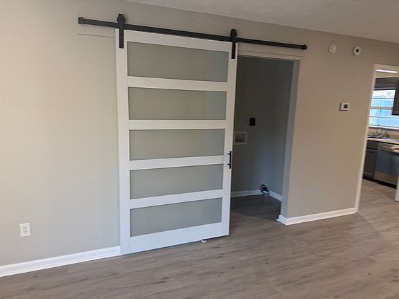 3rd image of 2022 Thrush Ave