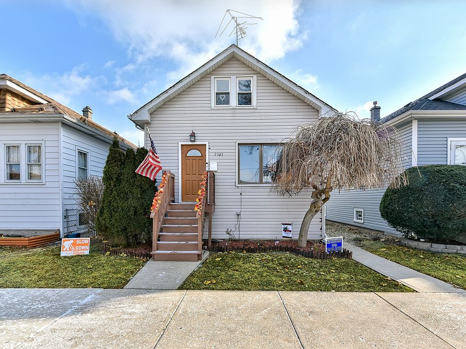 1st image of 3523 N Oleander Ave
