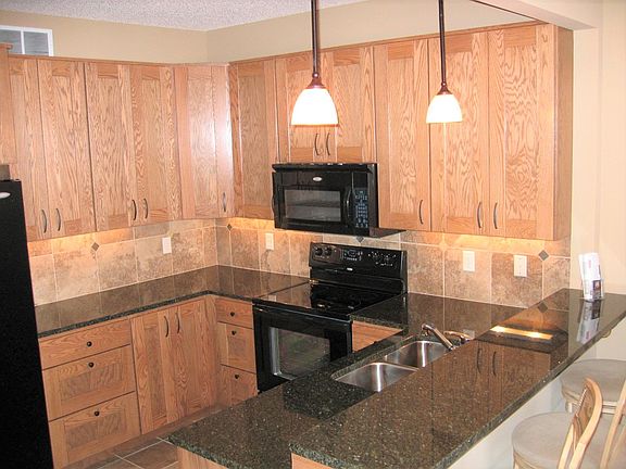 4th image of 7806 Madelyn Creek Dr