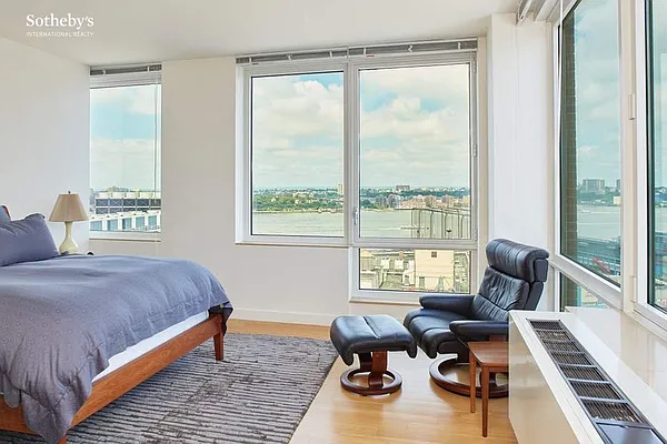 Rented by Sotheby's International Realty | media 3