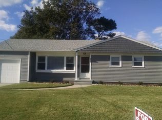 8413 Larrymore Ave, Norfolk, VA 23518