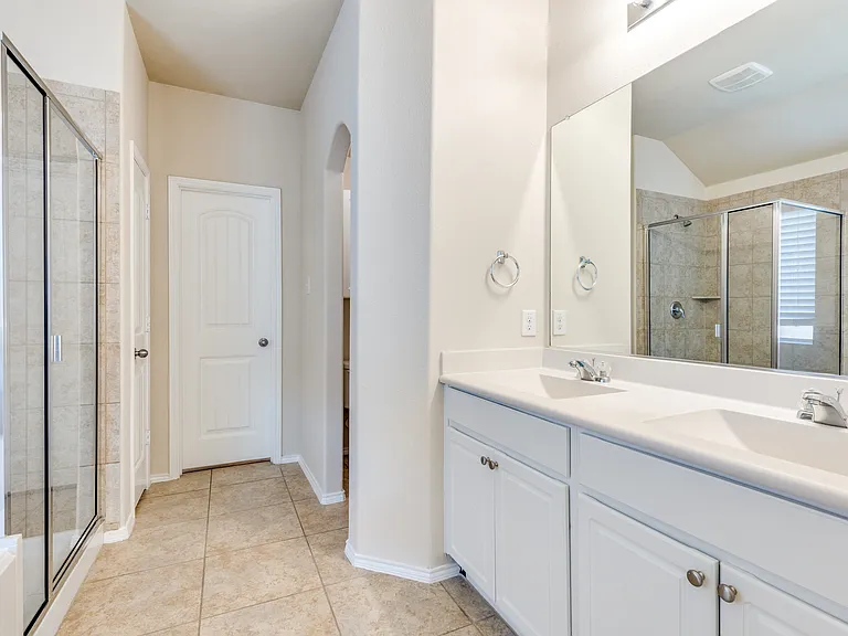 520 Pollyann Trl — Photo 20