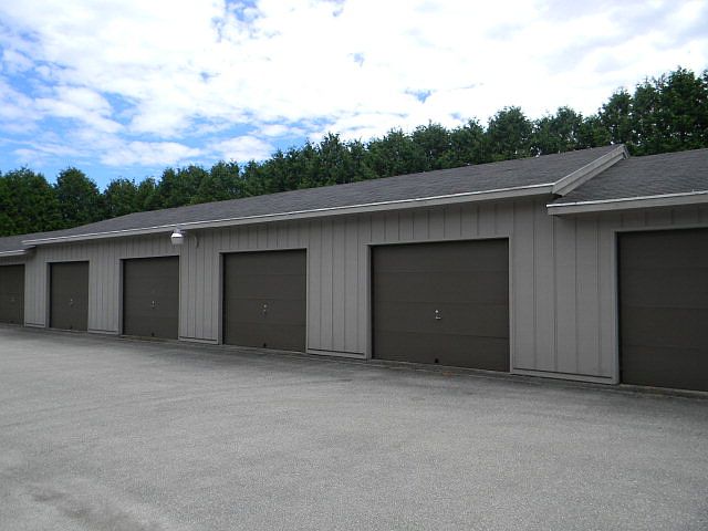 1st image of 14GARAG Sister Bluff Dr #14