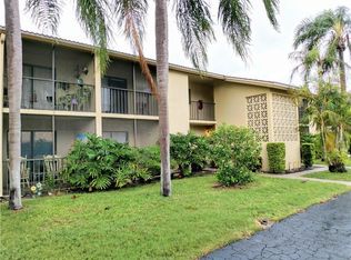 2515 Bayshore Gardens Pkwy APT 15, Bradenton, FL 34207