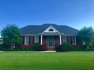 6402 Gardenview Dr, Paducah, KY 42001