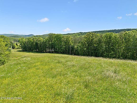 4th image of 1460 Big Neck Rd