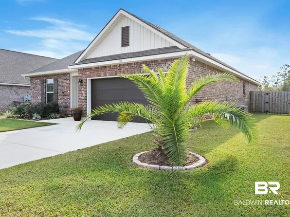 1145 Stella Rd, Foley, AL 36535
