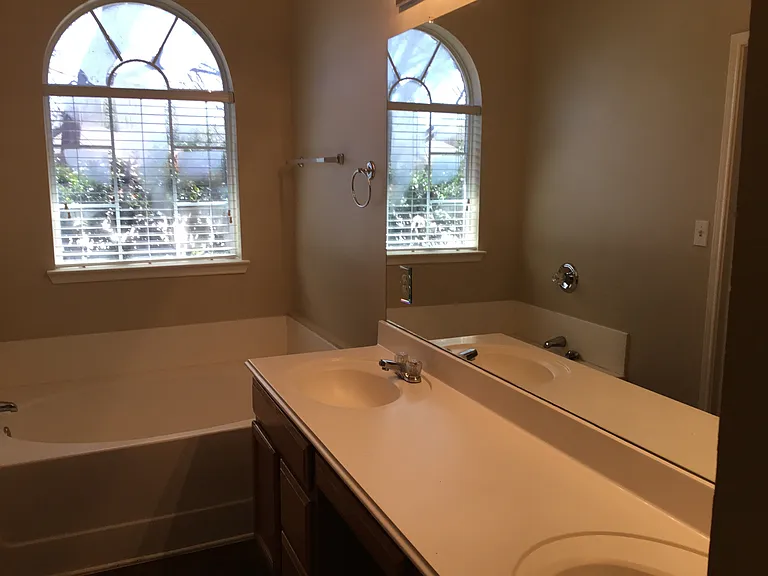 1413 Park Palisades Dr — Photo 10