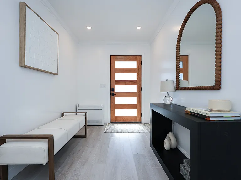1369 Park Ave — Photo 3