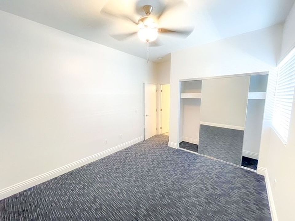 1st image of 3545 4th Ave #1
