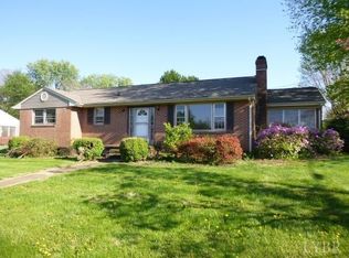 7121 Meadowbrook Rd, Lynchburg, VA 24502