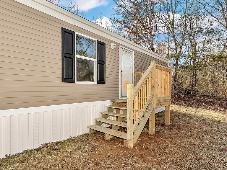 200 Boardwalk Dr — Photo 7