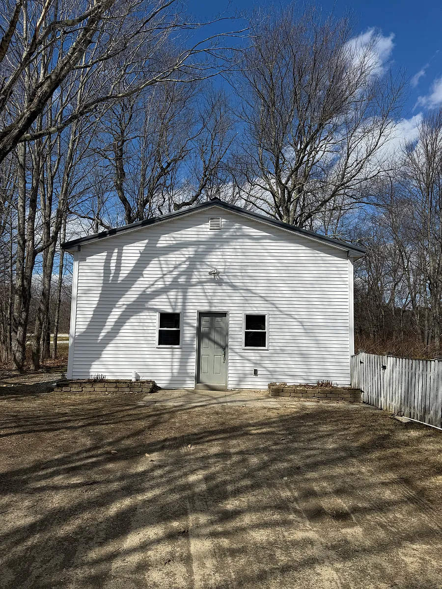 Building Photo - 30 Smith Bridge Rd #B