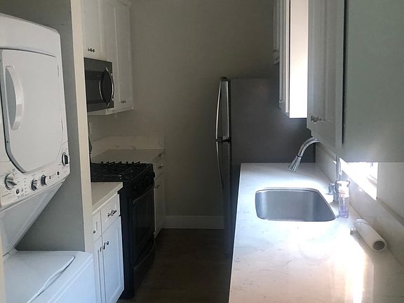 5th image of 827-835 E Washington Blvd #831