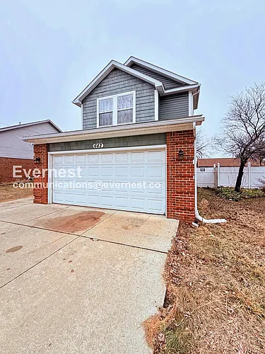 642 Bellaire Ave Photo 1