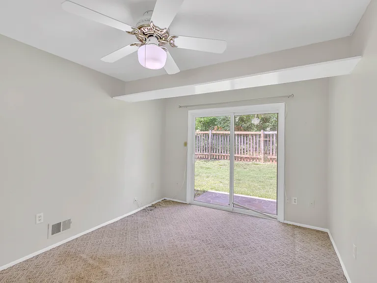 20 Running Brook Ln — Photo 23