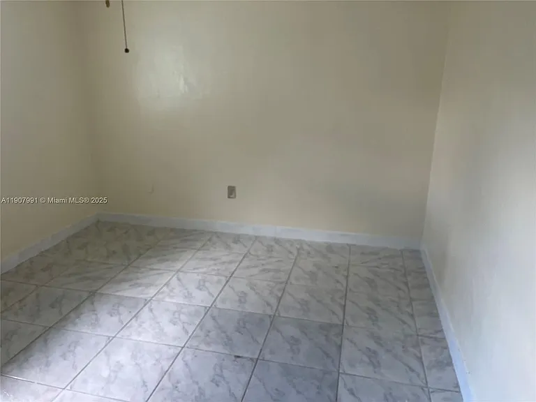 15812 NW 39th Ct #15812 — Photo 12