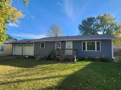 912 4th St SE, Pipestone, MN, 56164