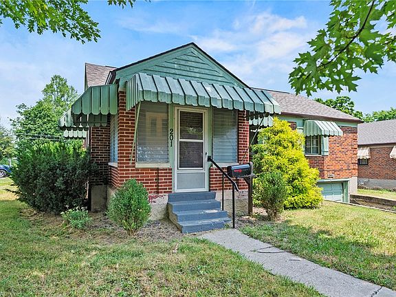 5th image of 201 Castlewood Ave