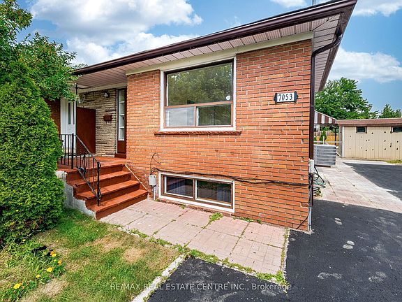 3rd image of 7053 Harwick Dr