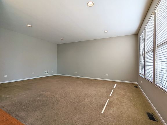 5th image of 11632 Chesapeake Dr