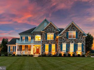 6704 Senecca Ln, Sykesville, MD 21784