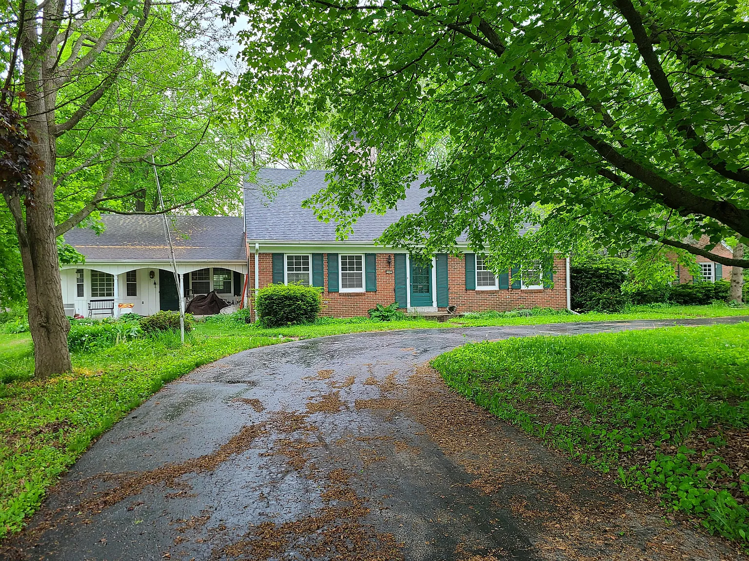N80W15749 Rainbow Dr photo 1
