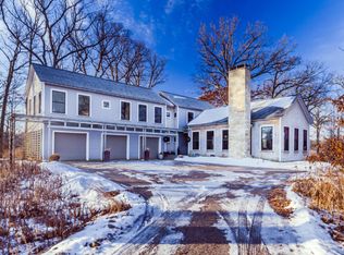 26403 N Farwell Rd, Mettawa, IL 60045