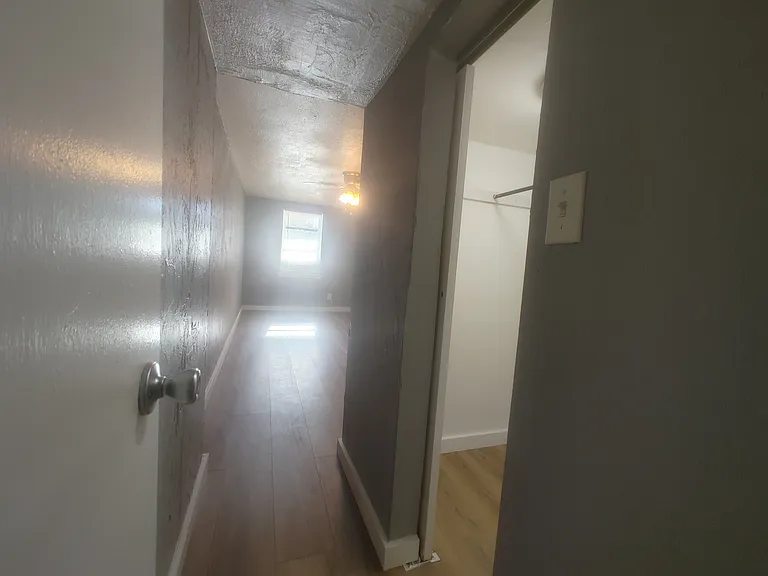 1013 Elm Ave #D — Photo 5
