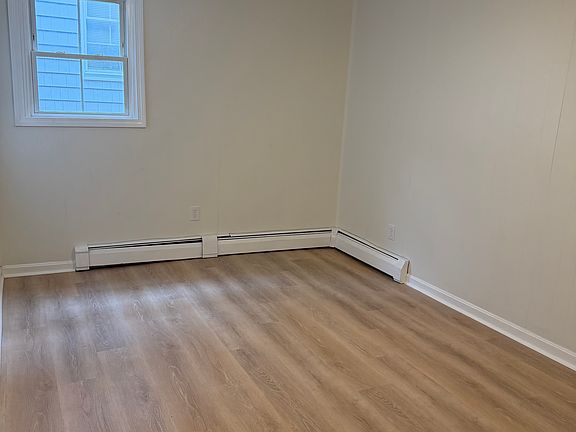 4th image of 153 Bradford St APT 2B